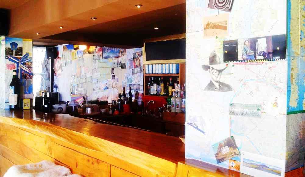 סן קרלוס דה ברילוצ'ה Moving Hostel Travel Bar מראה חיצוני תמונה
